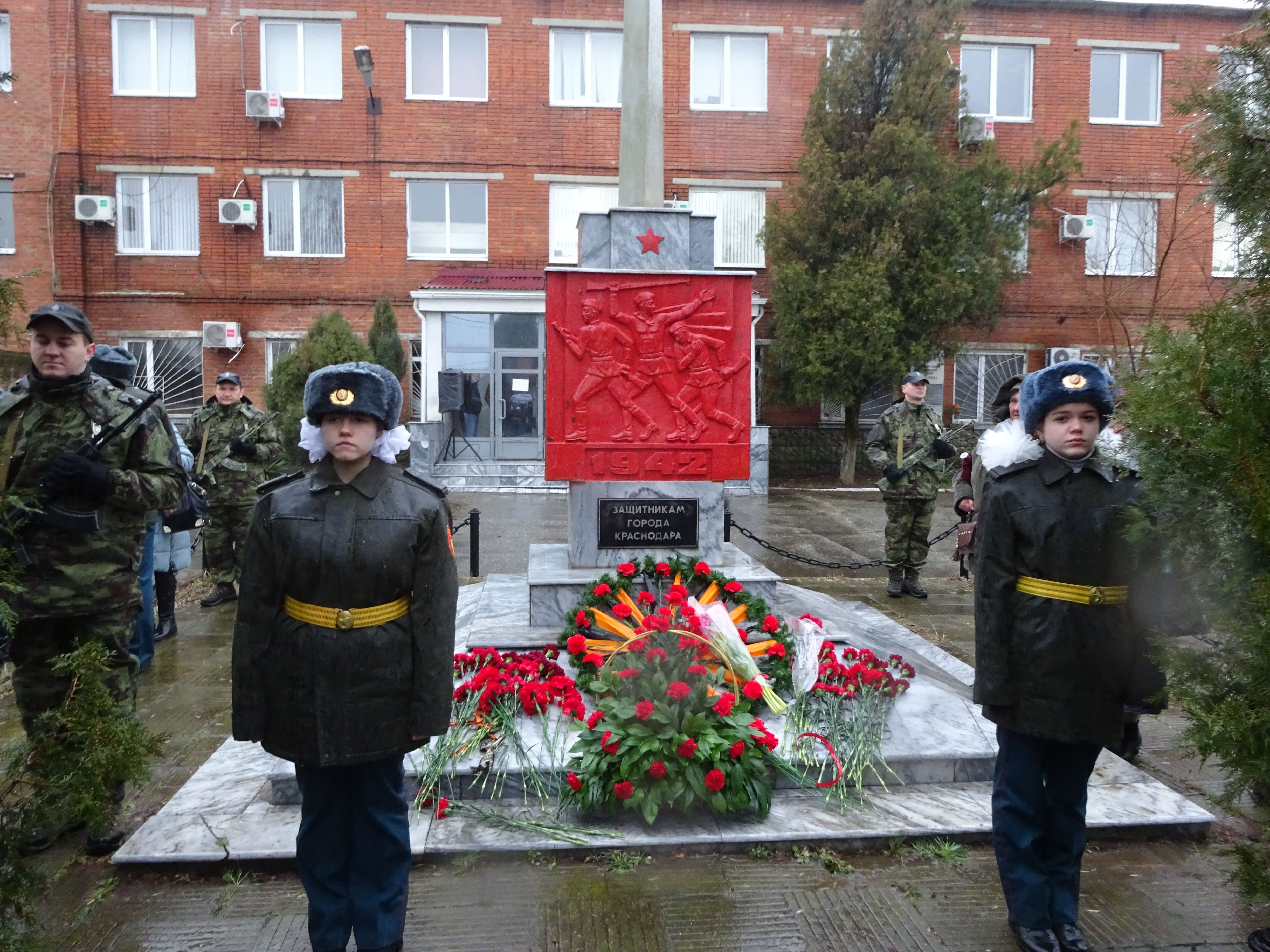 день освобождения ставрополя от немецко-фашистских захватчиков. 12 февраля день освобождения краснодара от фашистов. освобождение краснодара 12. день освобождения города краснодара. 12 февраля освобождение краснодара.