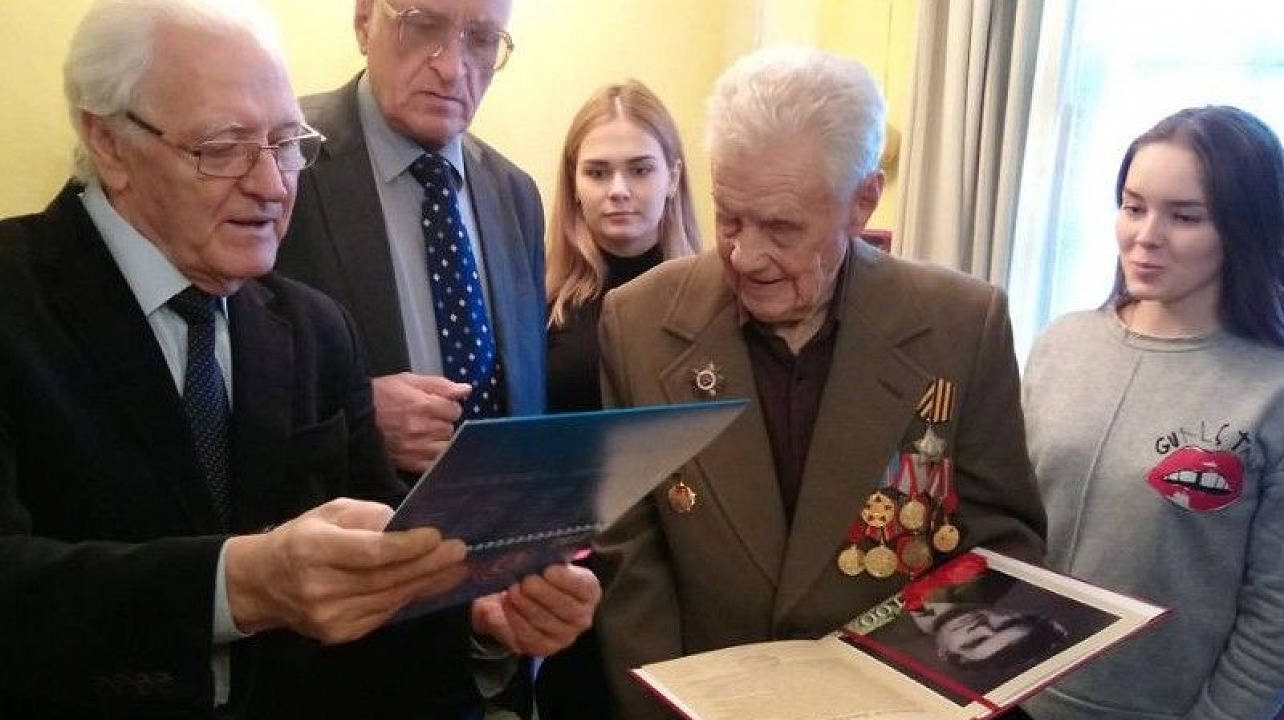 Вековой юбилей  отметил ветеран Великой Отечественной войны Дмитрий Павлович Давиденко