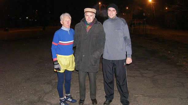 Житель Центрального округа подает пример молодым