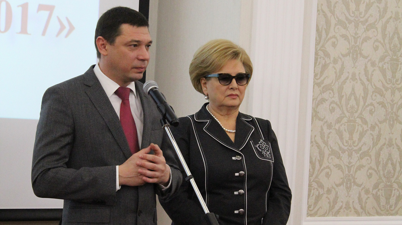 Спортивные итоги года подвели в Краснодаре. Атлетов и тренеров поблагодарил за достижения и поздравил с наступающим 2018 годом мэр Евгений Первышов. Часть 1.