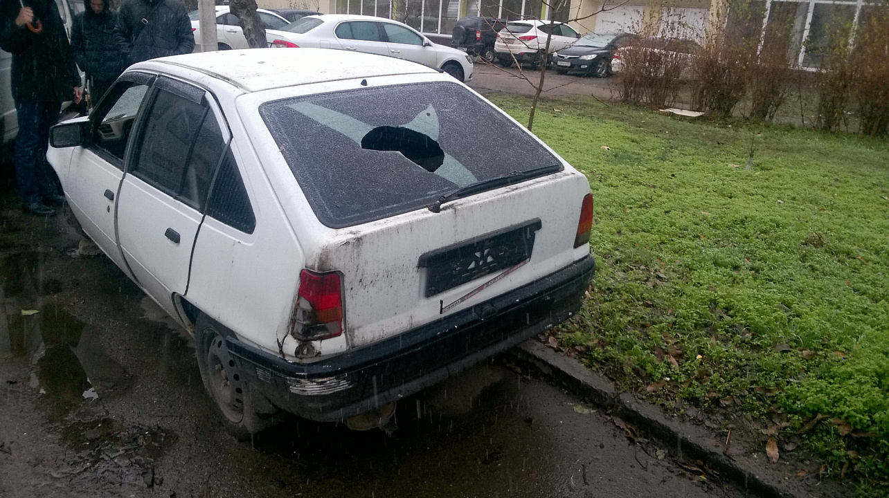 В Западном округе проведен очередной рейд по выявлению брошенного автотранспорта