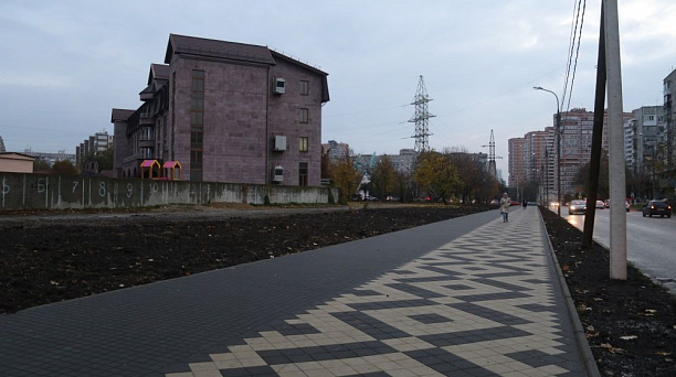 На месте снесённых гаражей в Фестивальном микрорайоне Краснодара заложили продолжение бульвара