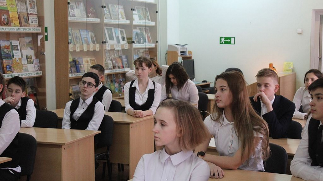 В библиотеке им. Н. К. Крупской прошел литературный час