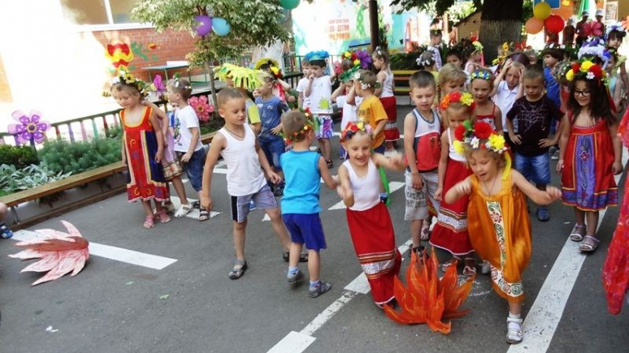 В детском саду № 6 прошел праздник "Ночь накануне Ивана Купала"