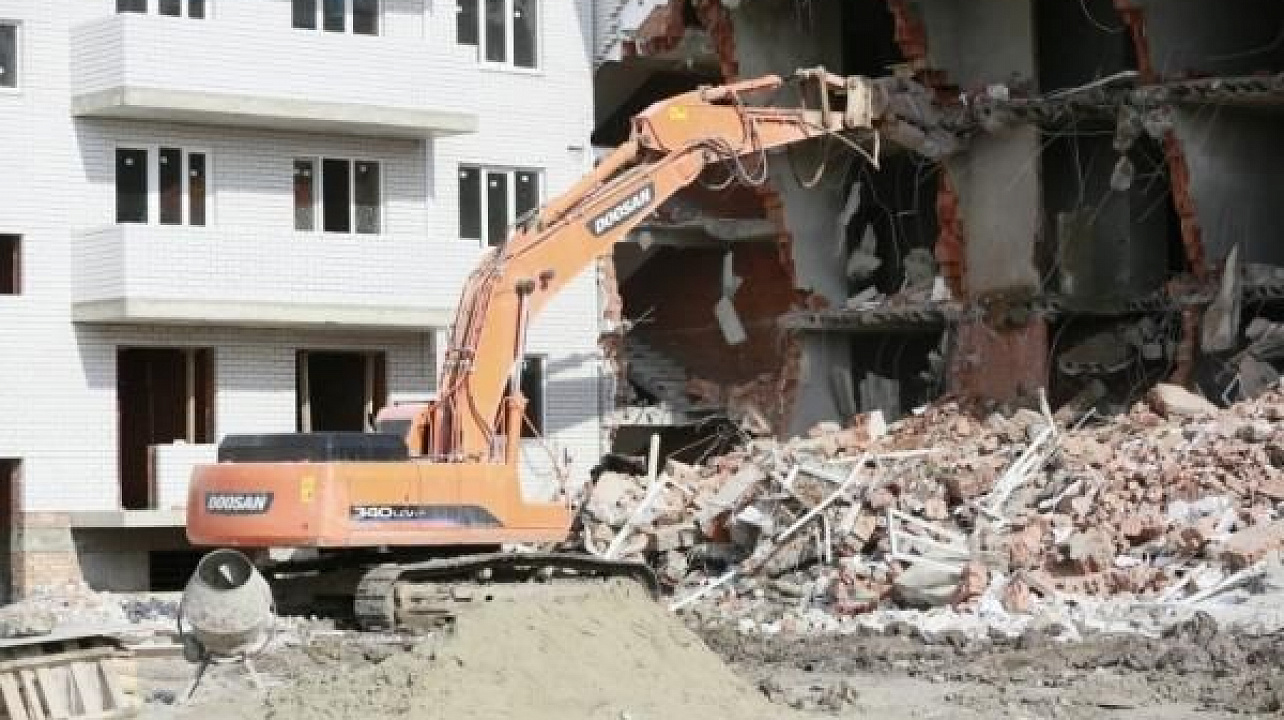 В Краснодаре проведено 160 рейдов по недопущению работ на объектах незаконного строительства