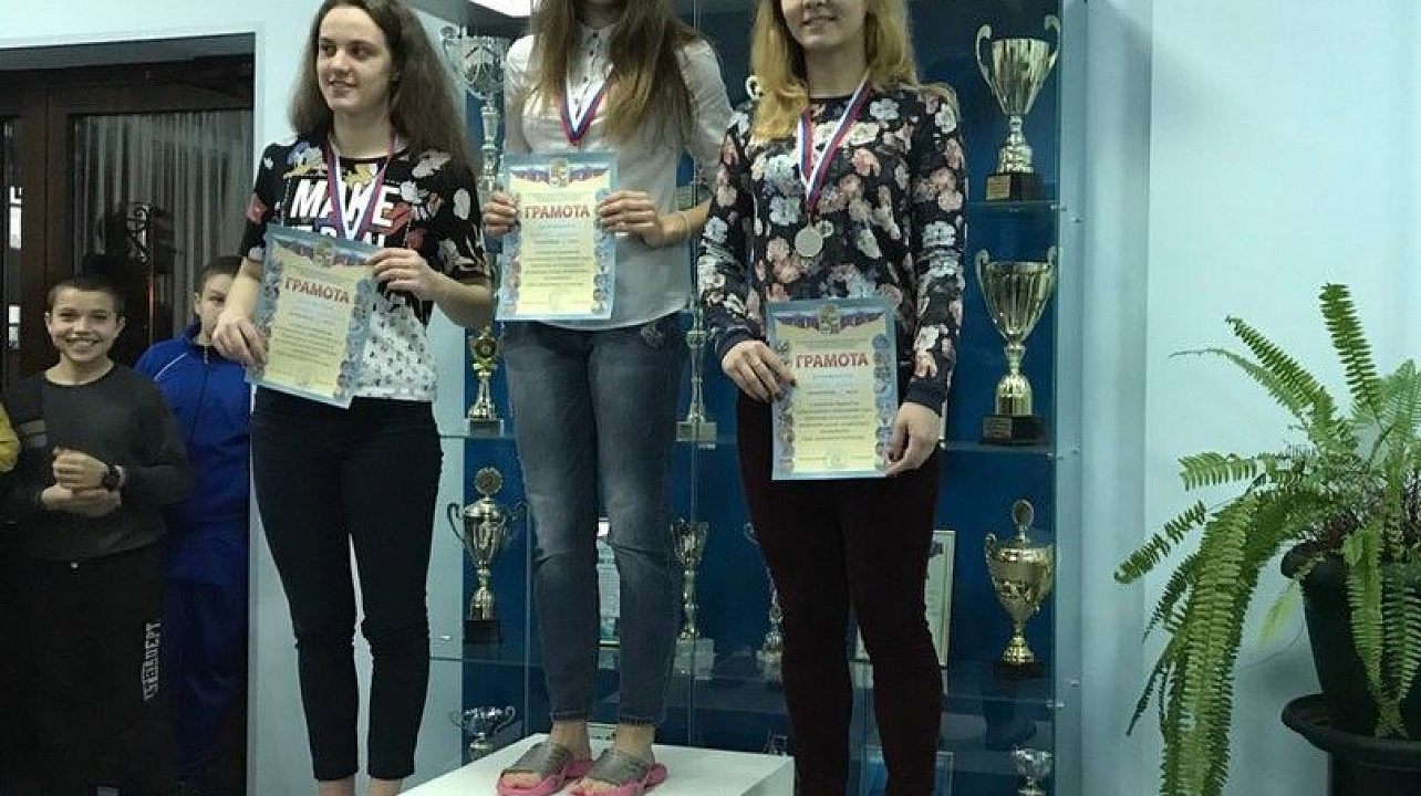 Полиатлонисты «Спортивной школы олимпийского резерва № 3» завоевали 23 медали на первенстве города