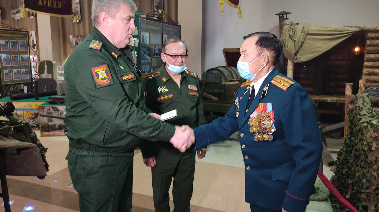 Орден Отечественной войны I степени вручили сыну фронтовика из Прикубанского округа