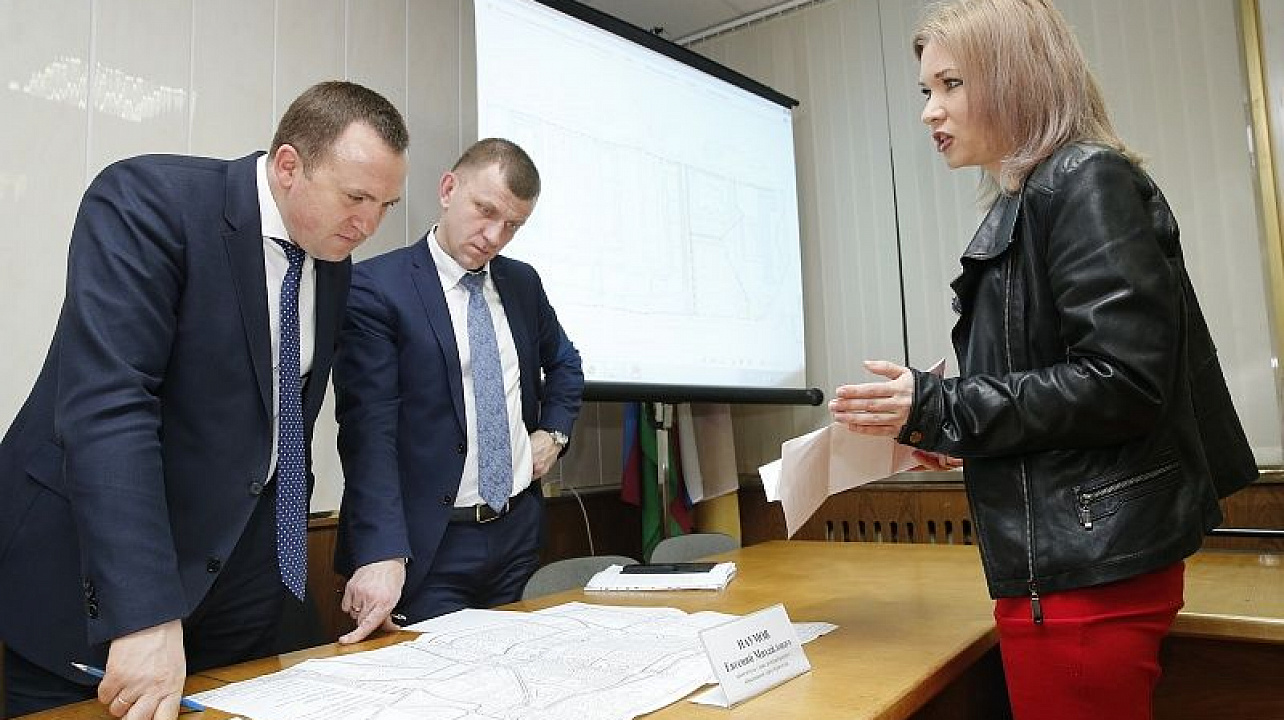 В администрации Прикубанского округа состоялась очередная встреча с жителями микрорайона ул. Казбекской