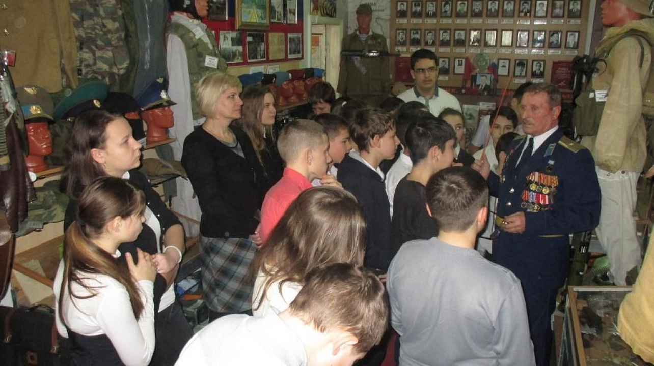 Афганцы провели урок мужества для семиклассников школы №67