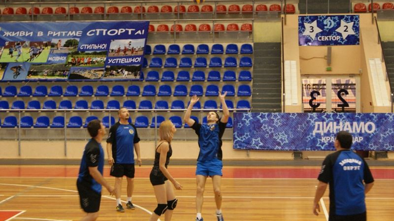 Команда "Запад" вышла на первое место в  Спартакиаде муниципальных служащих