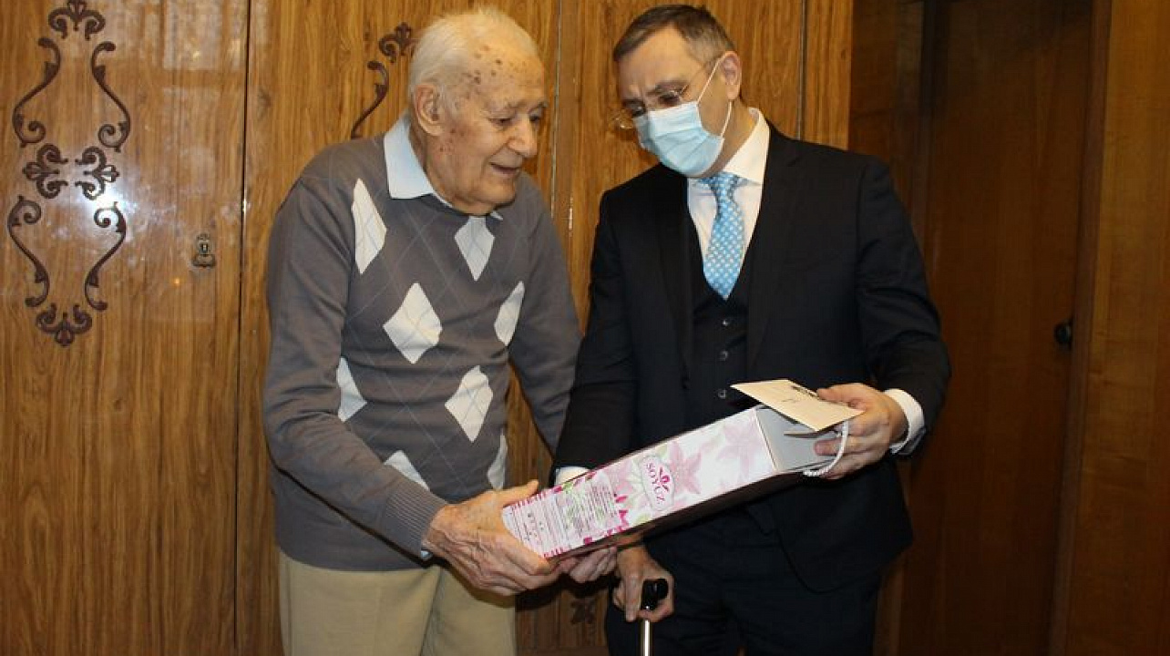 Участнику Великой Отечественной войны, Почетному гражданину города Краснодара Василию Павловичу Кузьменко исполнилось 94 года