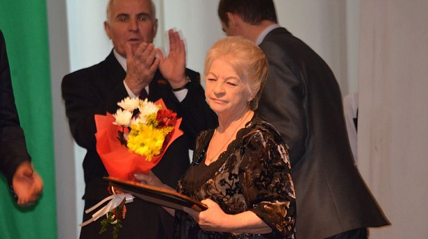 Руководитель ТОС № 542  Центрального округа Лидия Кухта заняла второе место в краевом конкурсе