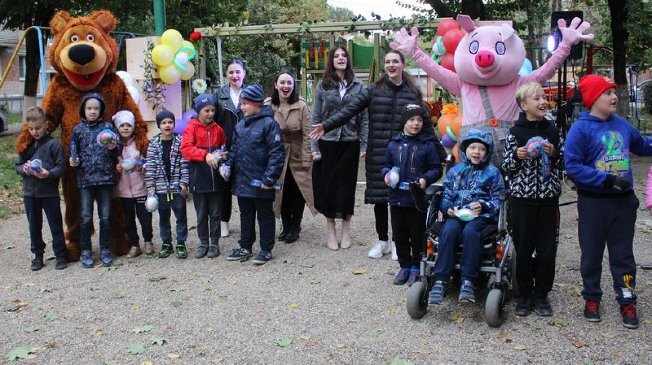 В Центральном округе продолжаются праздники по месту жительства
