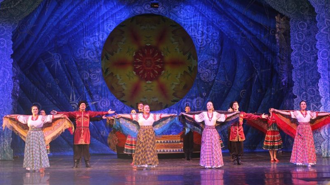 Председателей органов ТОС Центрального округа чествовали на городском новогоднем балу общественности