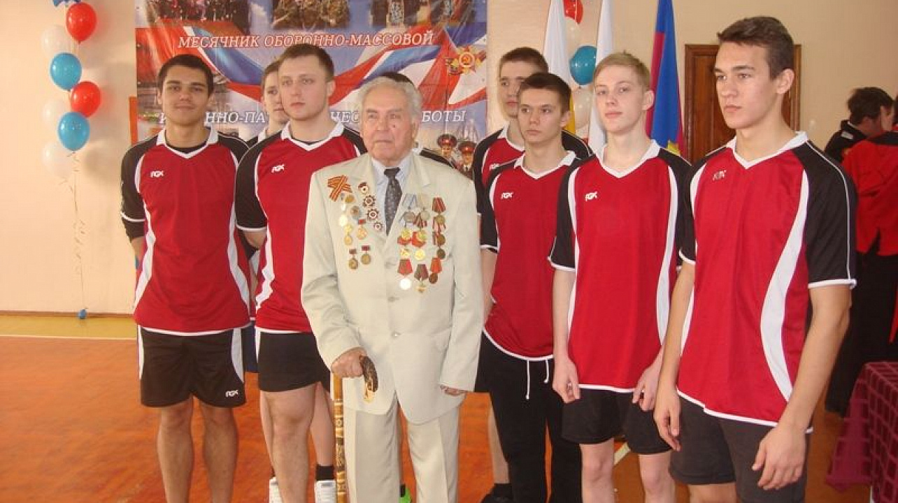 Юные спортсмены Западного округа вышли на патриотический турнир