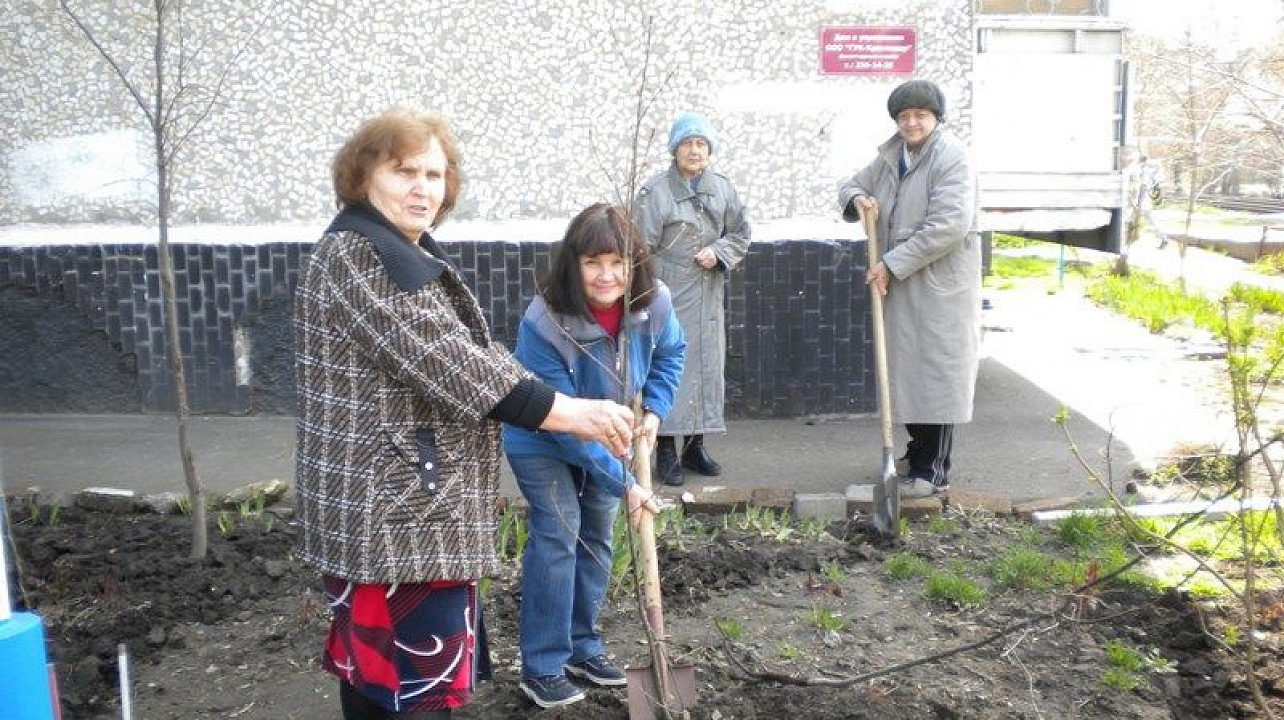 В Центральном округе проходят субботники
