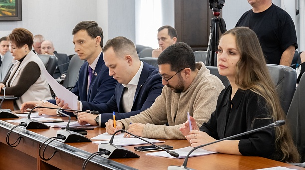 В городской Думе Краснодара состоялось еженедельное совещание депутатов