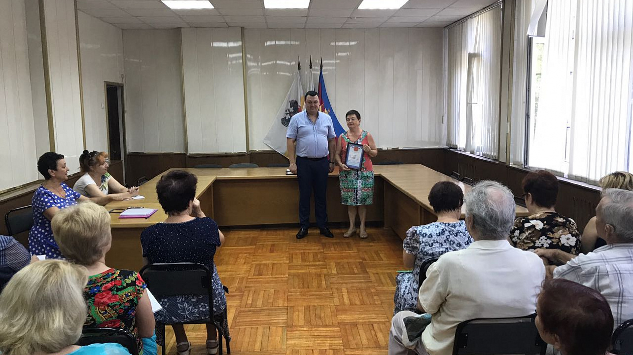 В микрорайоне Фестивальном подвели итоги конкурса ТОСов в многоквартирных домах