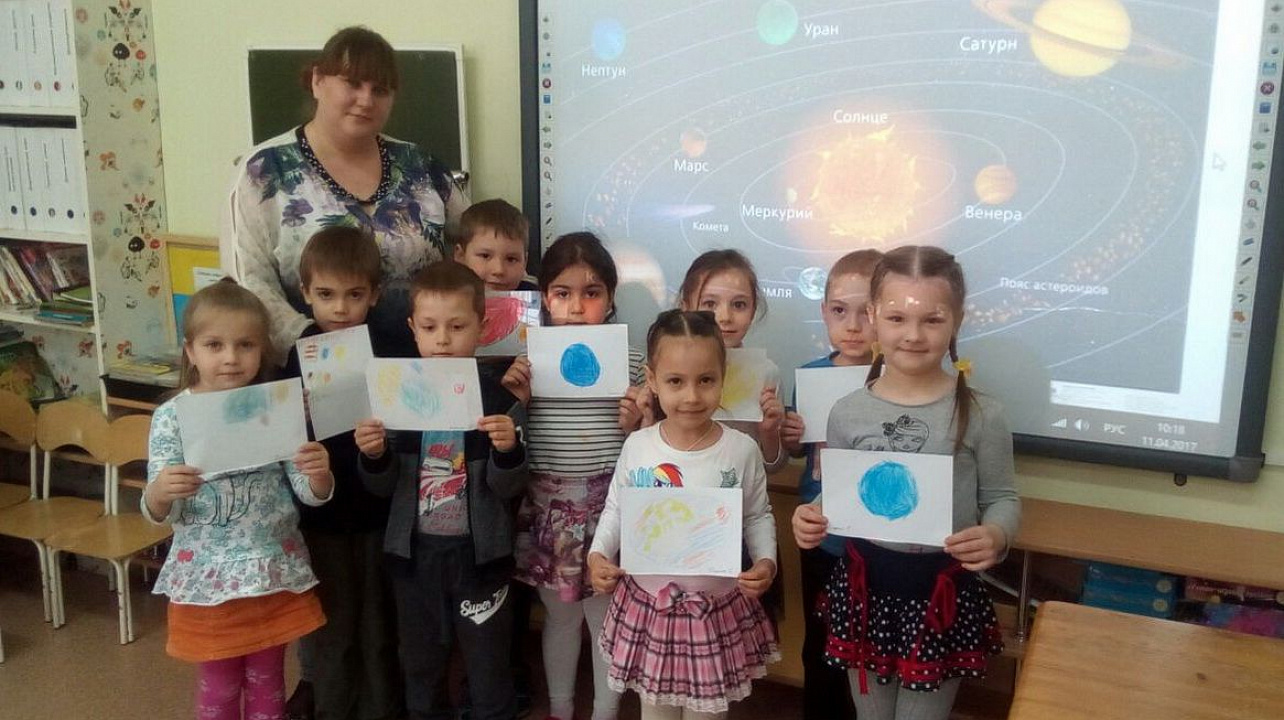 День космонавтики отметили в детском саду Западного округа