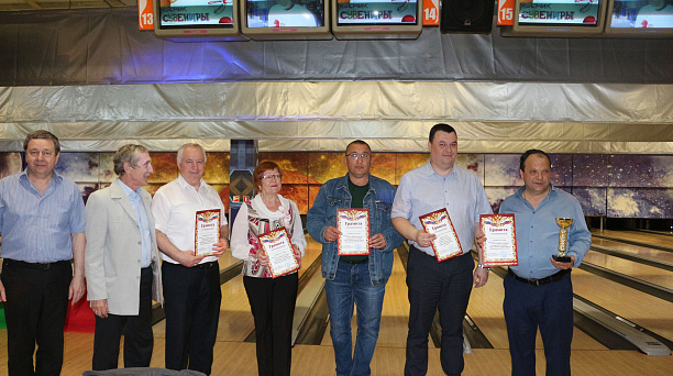 В Прикубанском округе состоялся турнир по боулингу, посвященный 74-й годовщине Победы советского народа в Великой Отечественной войне