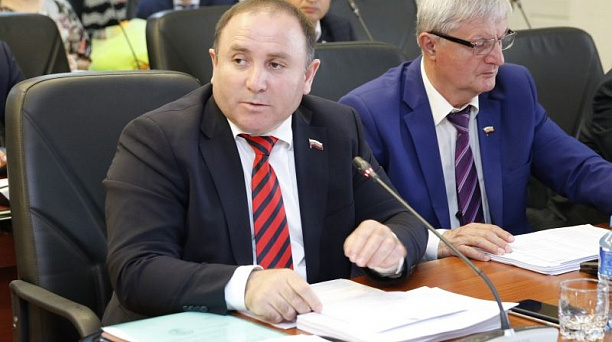 Городская Дума определила новых Почетных граждан Краснодара