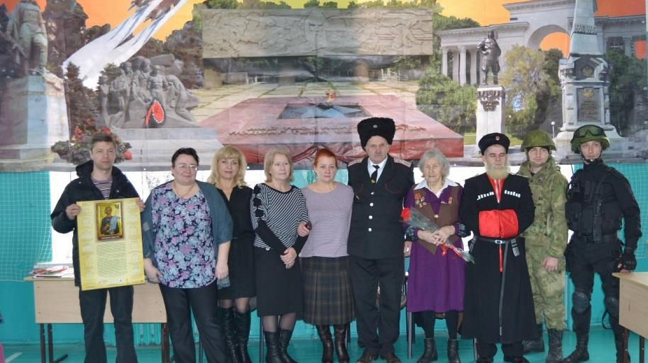 Открытие в школе 2.JPG