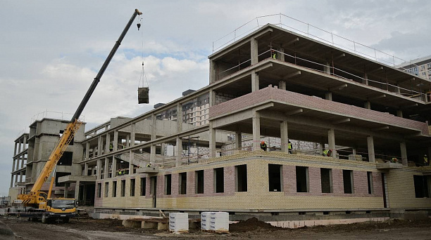 Вблизи Музыкального микрорайона Краснодара строят детский сад и запроектируют первую школу