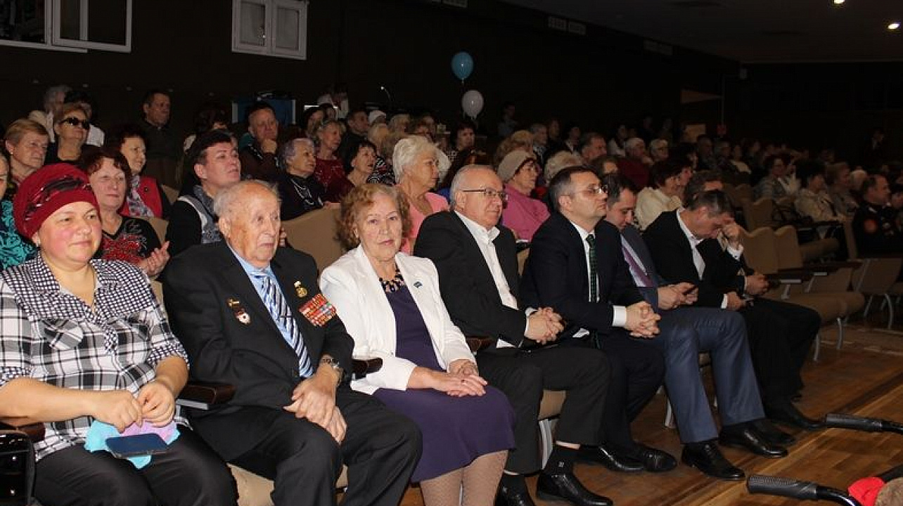Общественные организации  Центрального округа чествовали  на городском новогоднем балу