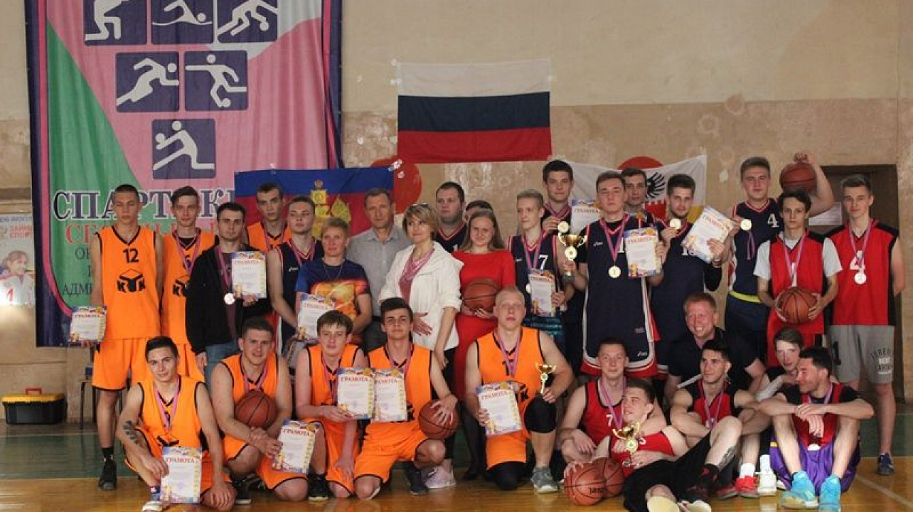 В Центральном округе проходит Спартакиада по игровым видам спорта