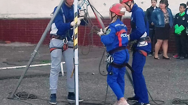 В Школе Западного округа прошла тренировка по гражданской обороне