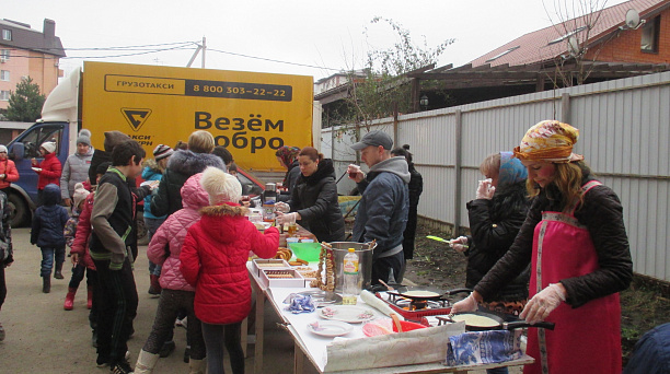 Масленица в поселке Российском