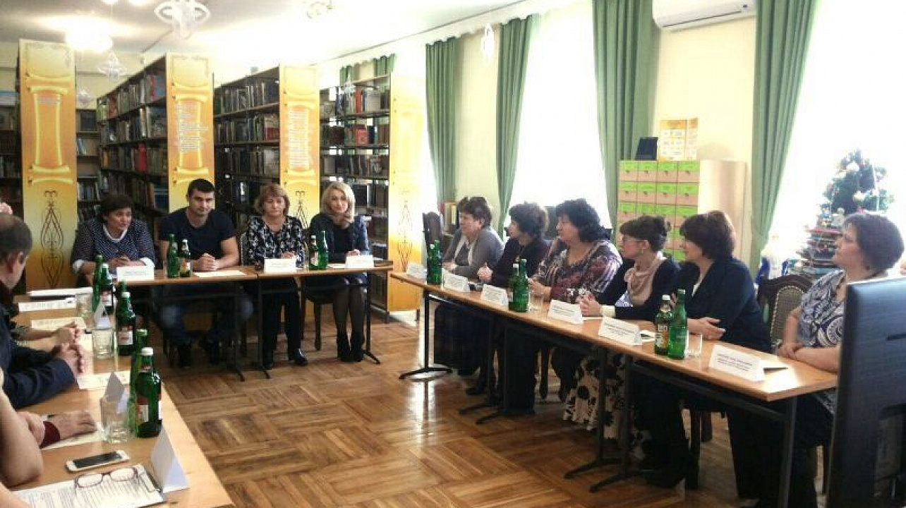 «Растём, читая: ребенок в библиотечном пространстве»