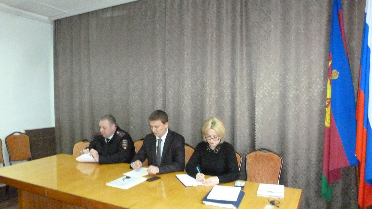 В станице Старокорсунской состоялось заседание комиссии по профилактике нарушений