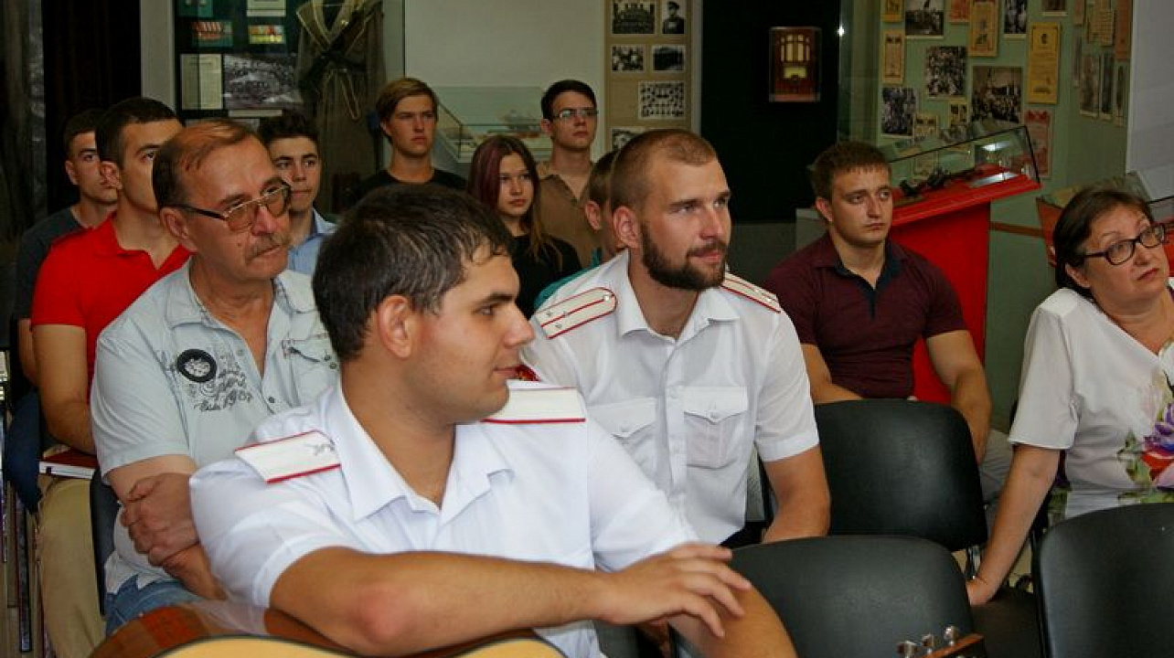 Презентация книги «братишка».JPG