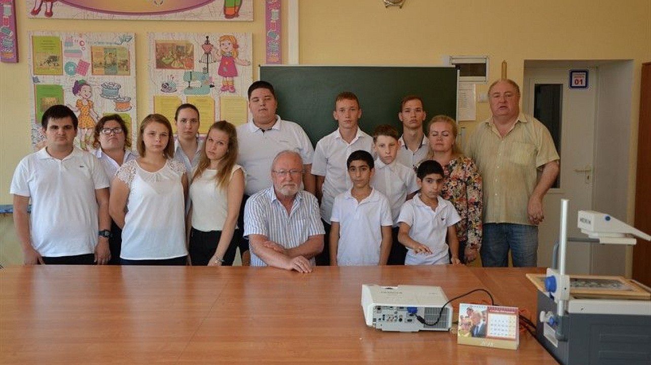 Под руководством «Содружества» прошел мастер-класс Анатолия Мельникова в школе №21.jpg