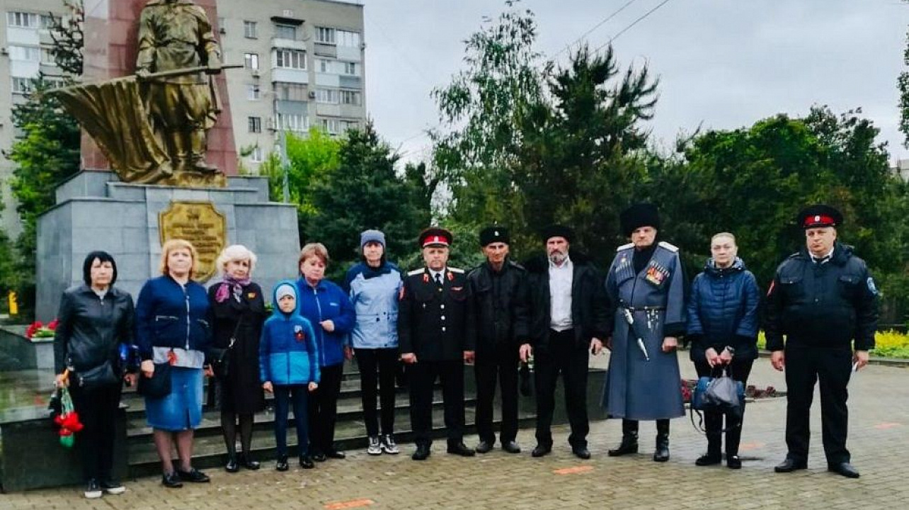 Краснодар_ЗВО_возложение_76_лет_Победы (5).jpg