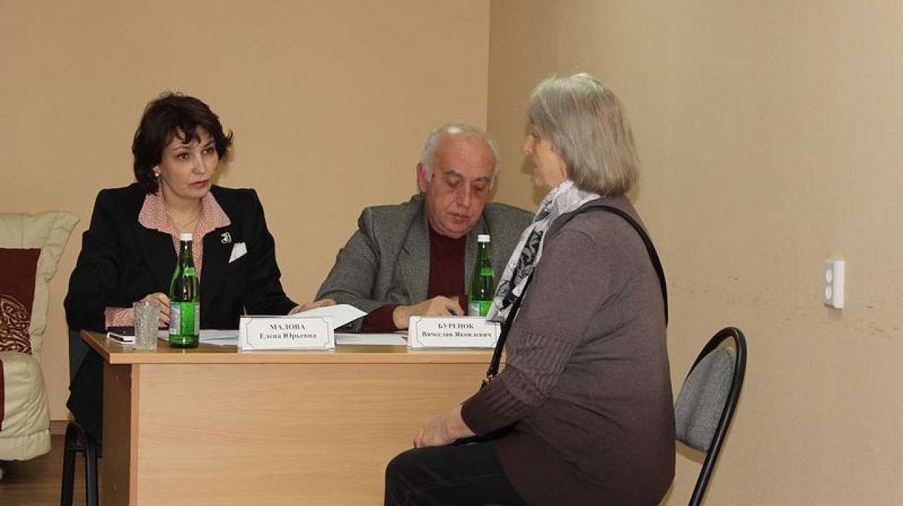 Глава администрации Центрального округа Елена Малова провела прием руководителей органов ТОС