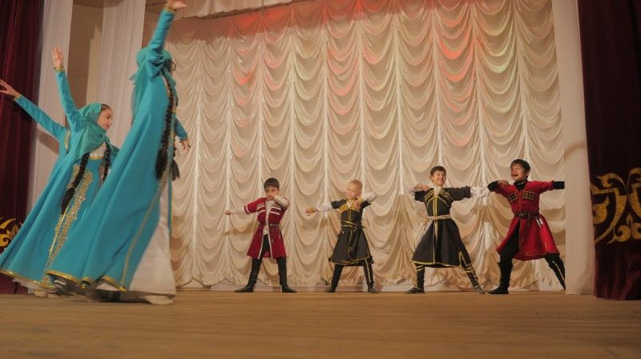 Краснодарский городской клуб интернациональной дружбы отметил девятый день рождения (7).jpg