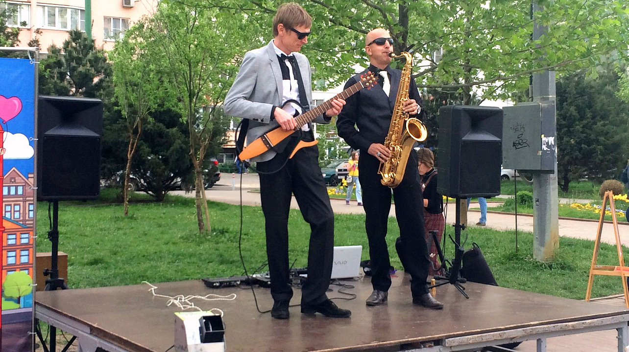 День английского языка прошёл в минувшие выходные на Бульваре Платановом для жителей Юбилейного микрорайона