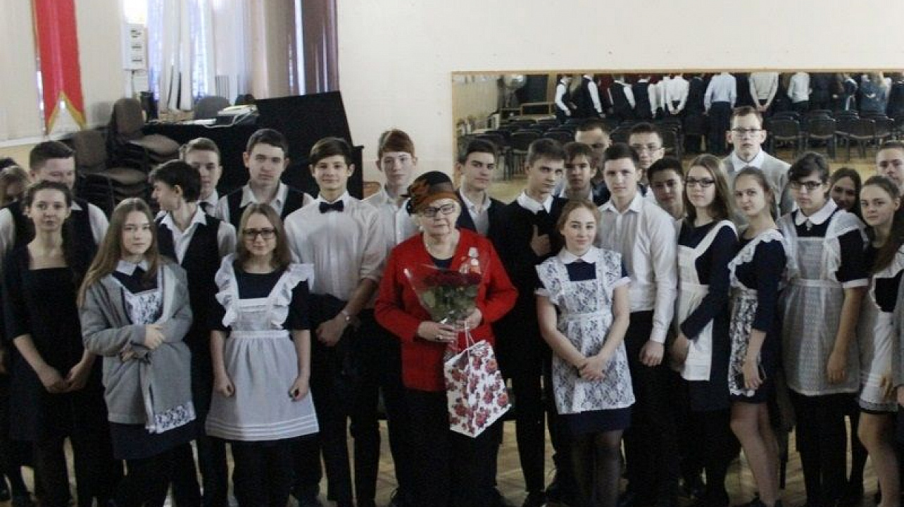 В лицее № 4 состоялась встреча с жительницей блокадного Ленинграда