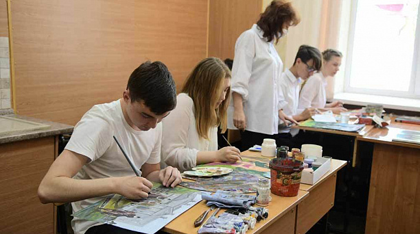 Выплату ко Дню знаний получат педагоги дополнительного образования отрасли культуры