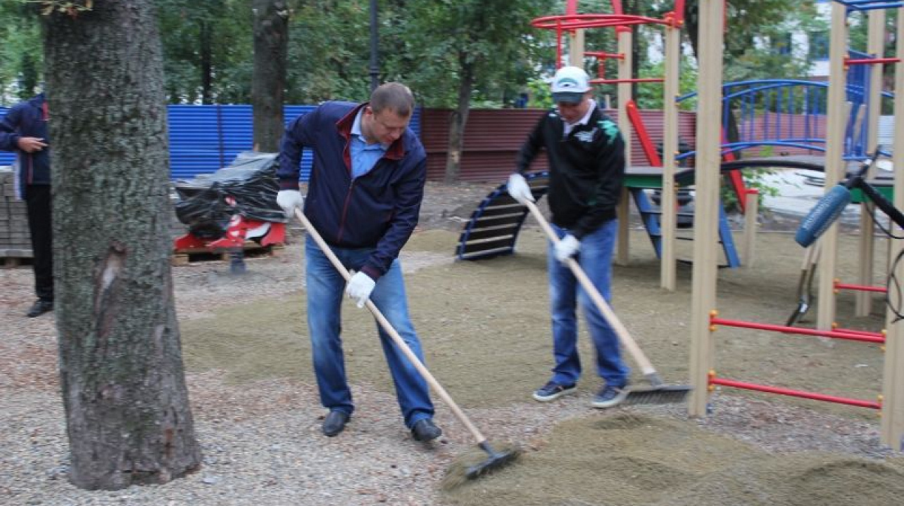 В Краснодаре прошел общегородской субботник