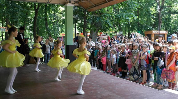 В Центральном округе отметили день рождения А.С.Пушкина