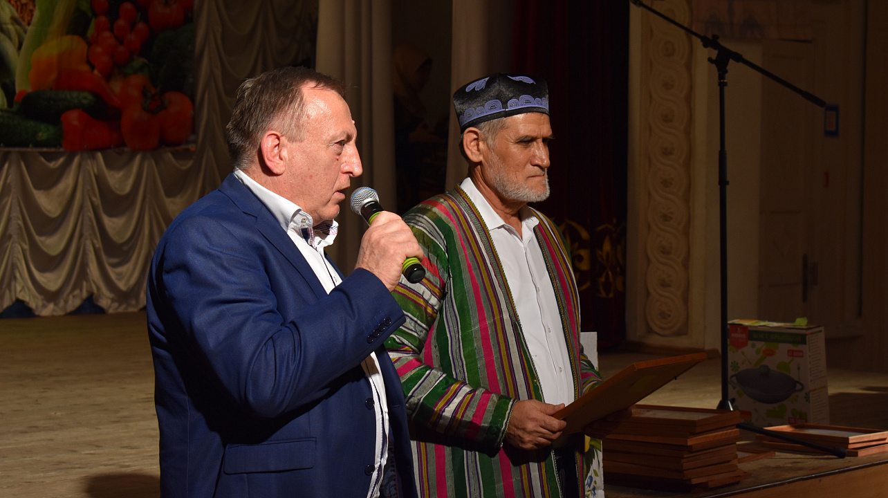 В Краснодаре отметили таджикский праздник «Мехргон» (5).JPG