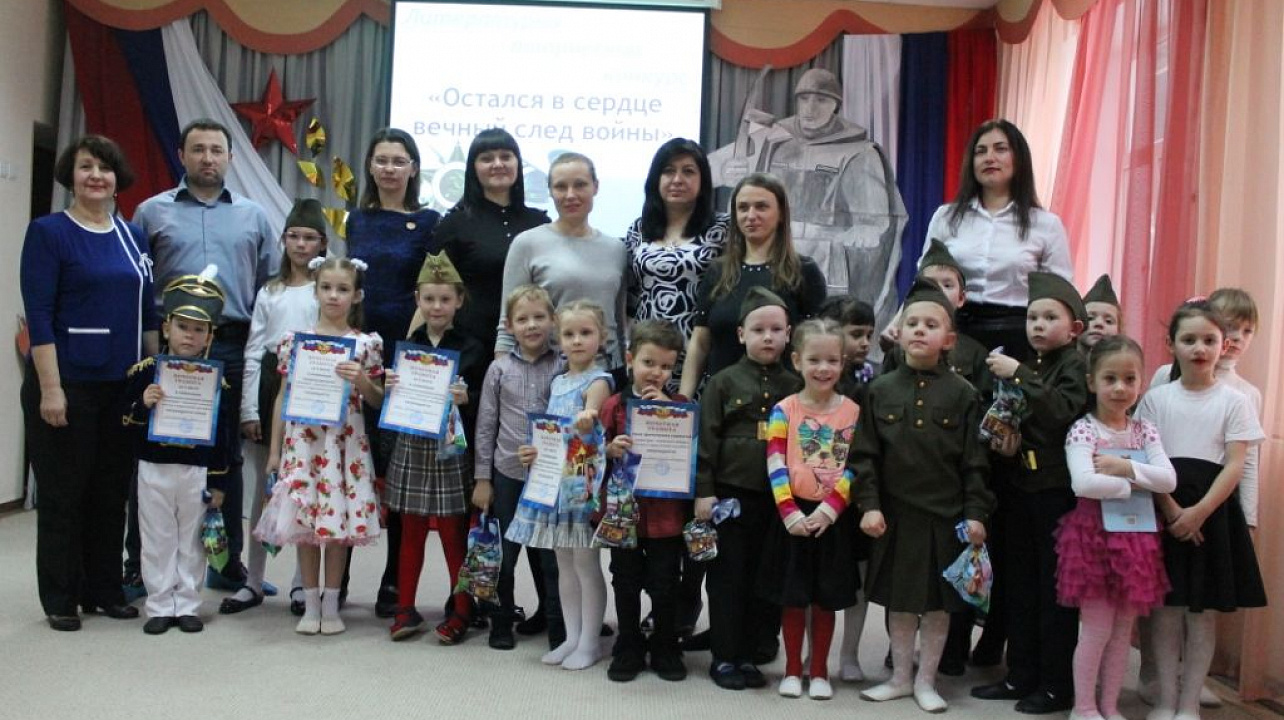 Литературно-творческий конкурс «Остался в сердце вечный след войны» провели в Западном округе