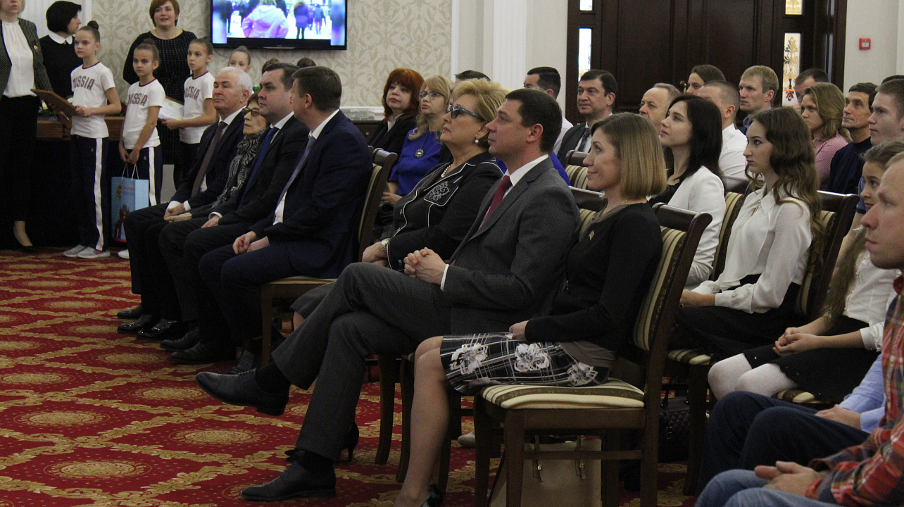 Спортивные итоги года подвели в Краснодаре. Атлетов и тренеров поблагодарил за достижения и поздравил с наступающим 2018 годом мэр Евгений Первышов. Часть 1.