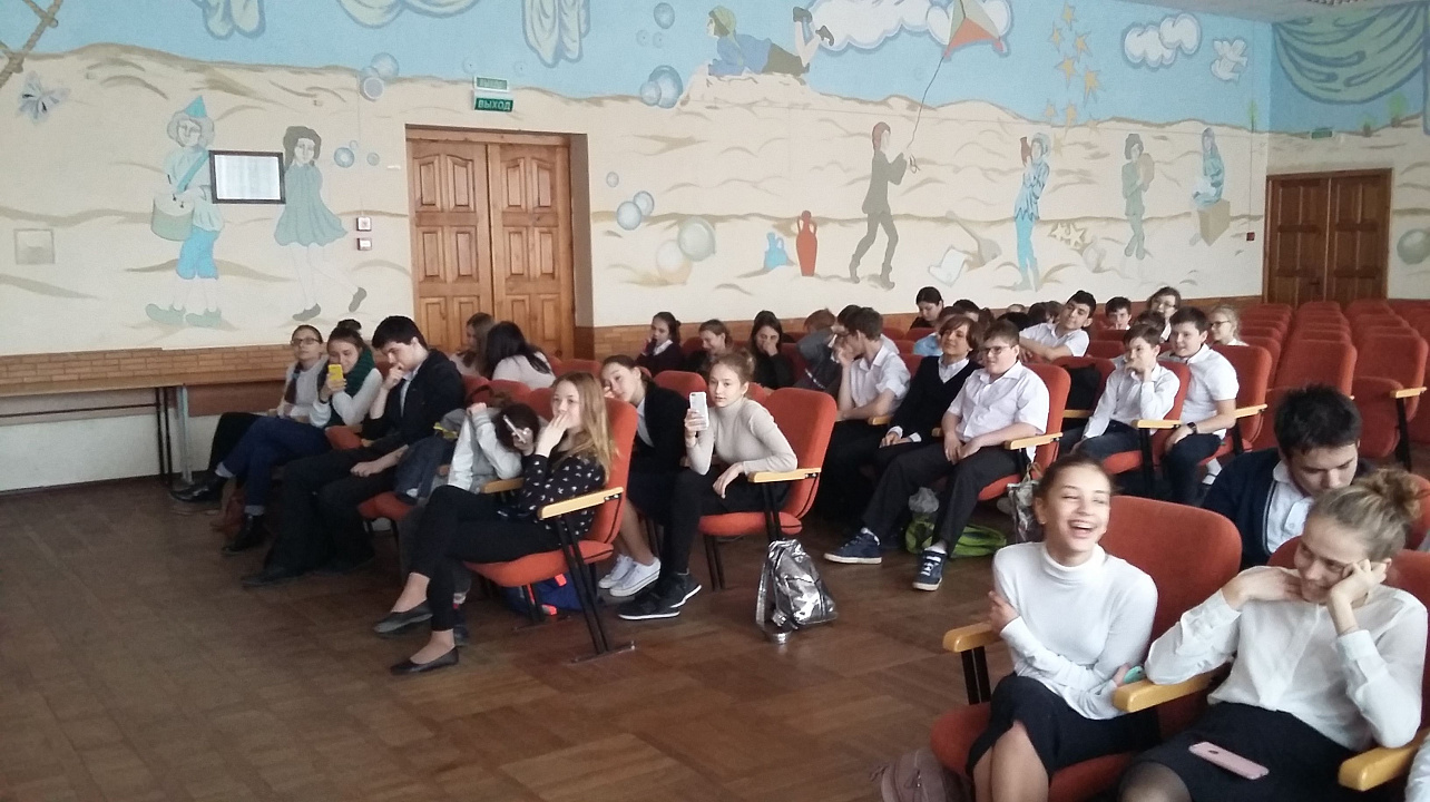 С учащимися Западного округа провели лекционное занятие по знанию закона