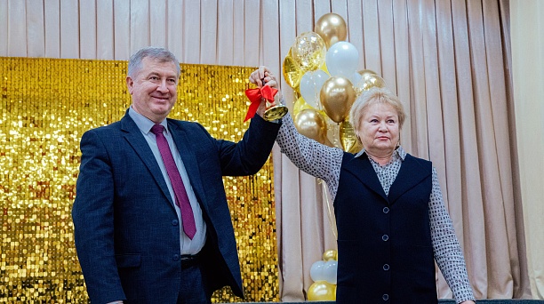 «Учитель года города Краснодара-2025»: Евгений Наумов пожелал удачи участникам профессионального конкурса