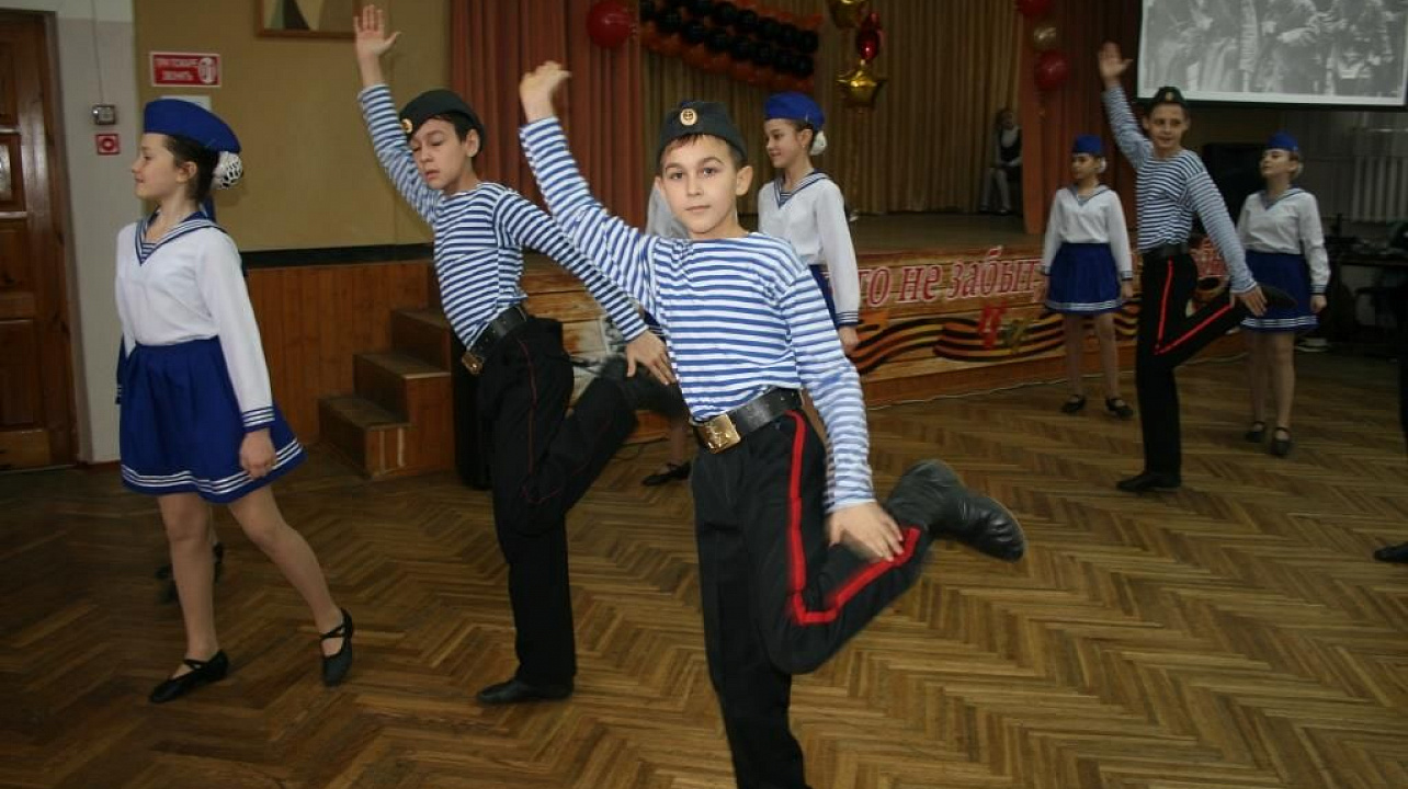 В прикубанском лицее №64 чествовали блокадников Ленинграда
