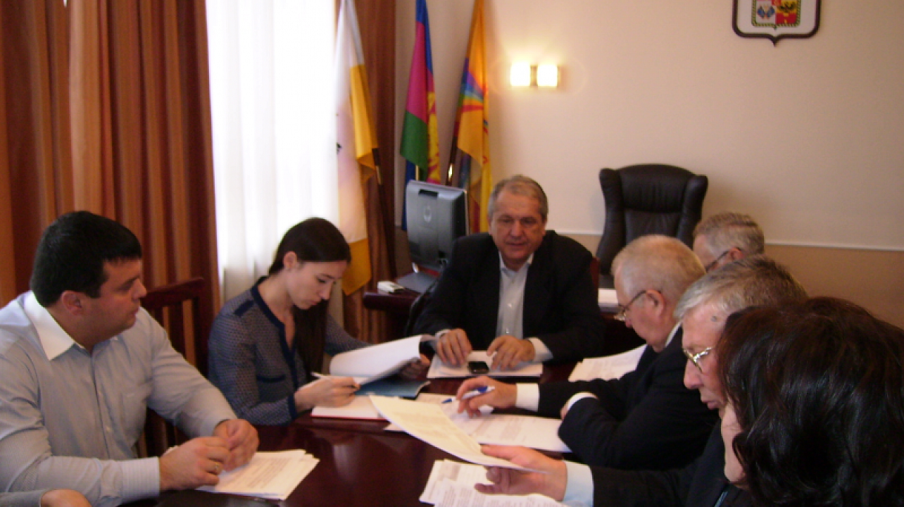 В администрации города состоялось заседание городской межведомственной комиссии